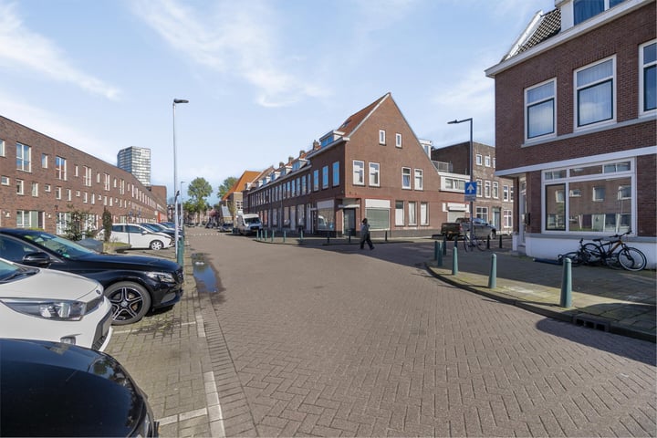 Bekijk foto 35 van Gaesbeekstraat 101