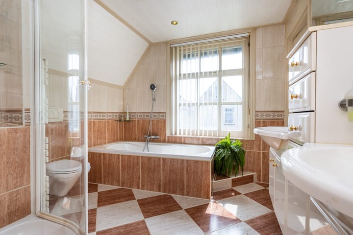 Foto 24 van Voorstraat 28