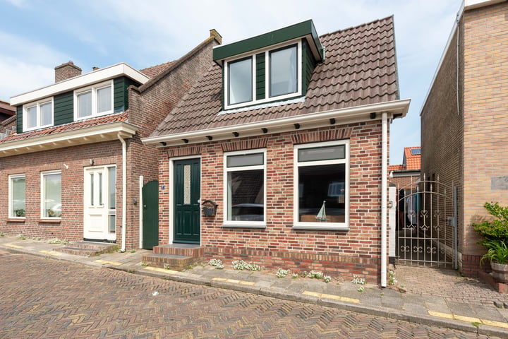 View photo 40 of van Speijkstraat 2