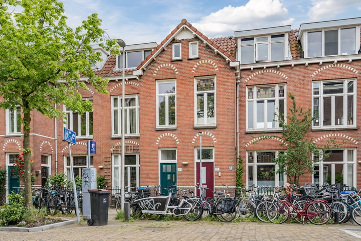 Bekijk foto 1 van M.P. Lindostraat 11-BS