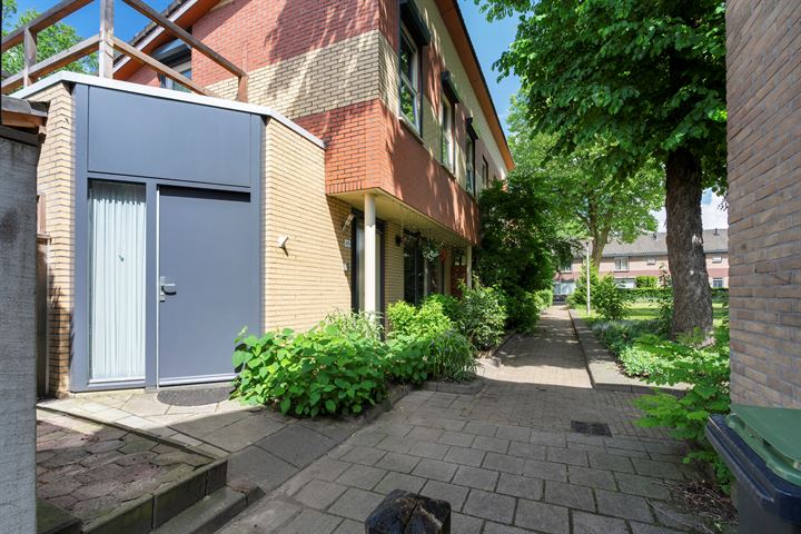 Bekijk foto 11 van Hunzestraat 89