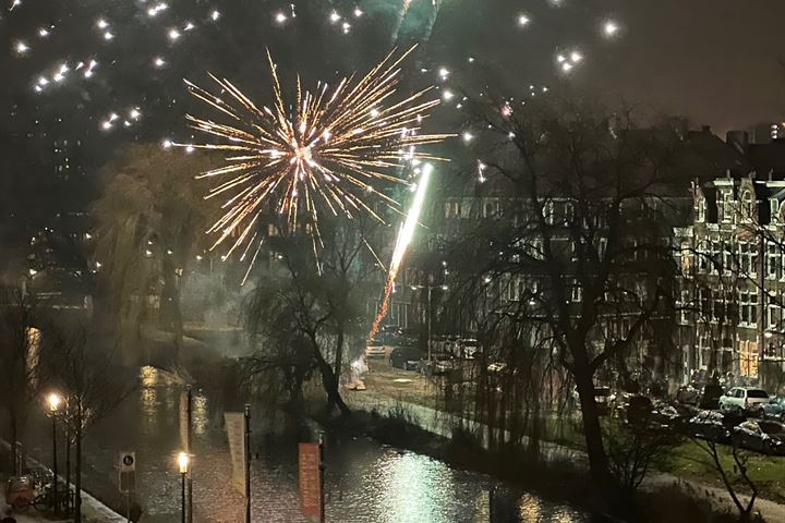 Bekijk foto 32 van Oranje-Vrijstaatkade 47