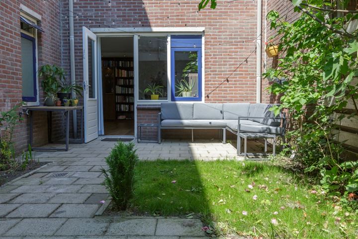 View photo 33 of Zilvergeldstraat 85