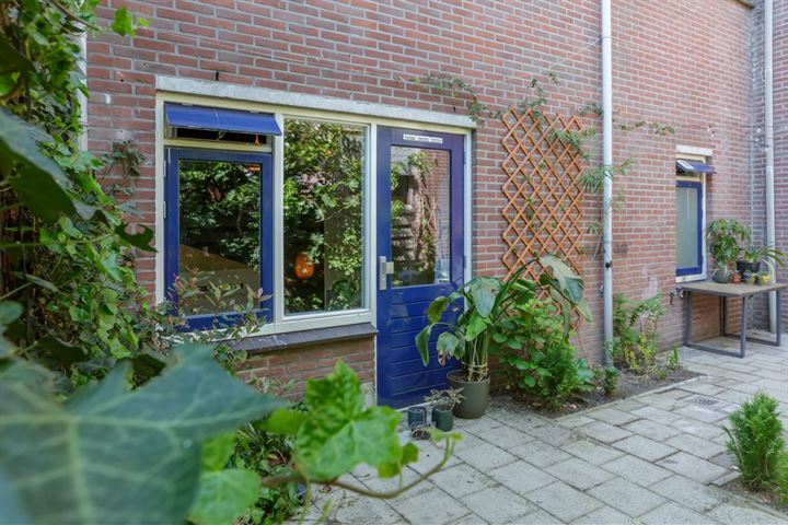 View photo 37 of Zilvergeldstraat 85