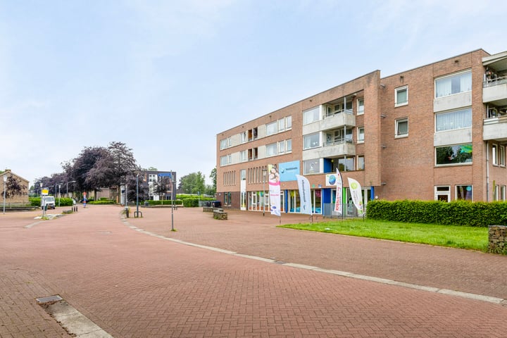 Bekijk foto 40 van Talmastraat 71