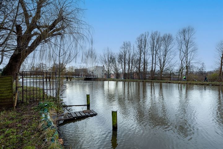 Bekijk foto 35 van Zestienhovensekade 248