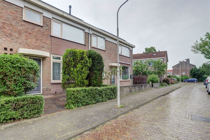 Bekijk foto 26 van Gravin van Megenstraat 39