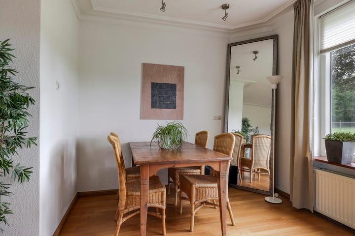 Foto 11 van Molenstraat 13