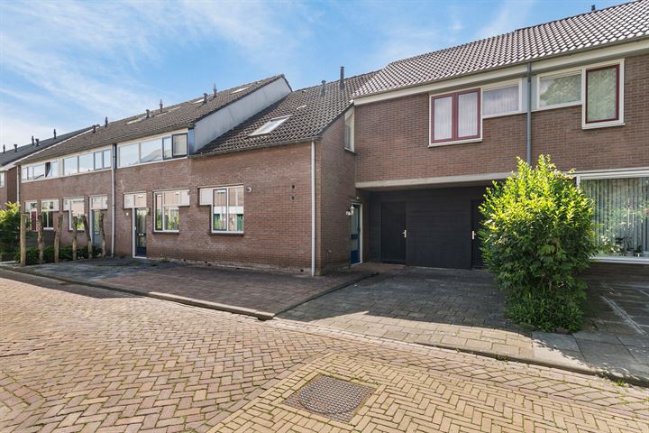 Bekijk foto 9 van Spaakstraat 48