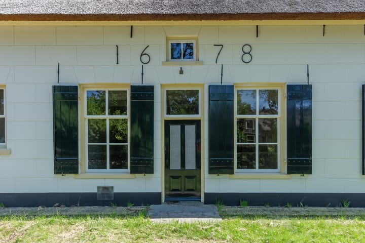 Foto 2 van Nieuw-Loosdrechtsedijk 87