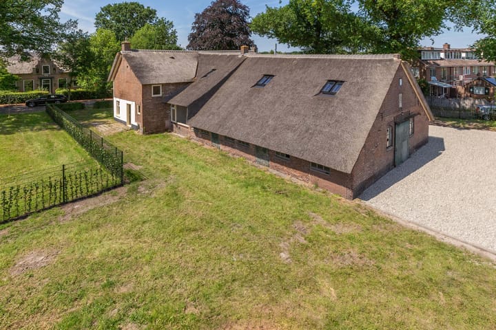 Photo 6 of Nieuw-Loosdrechtsedijk 87