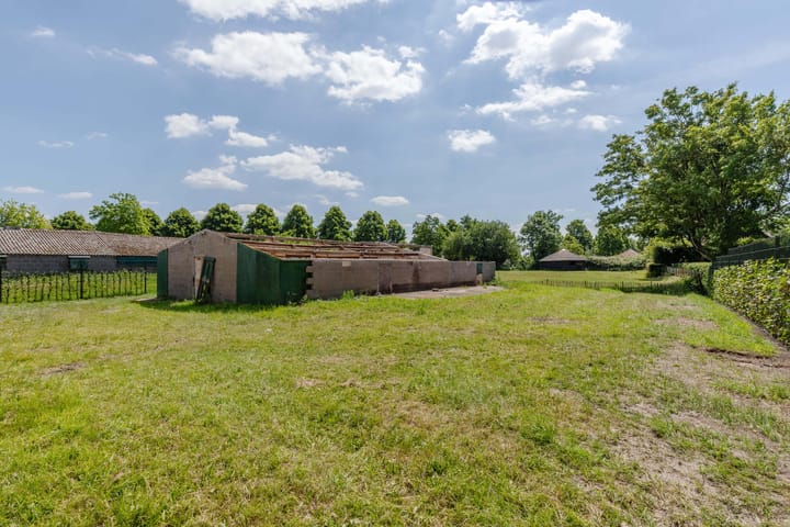 Photo 25 of Nieuw-Loosdrechtsedijk 87