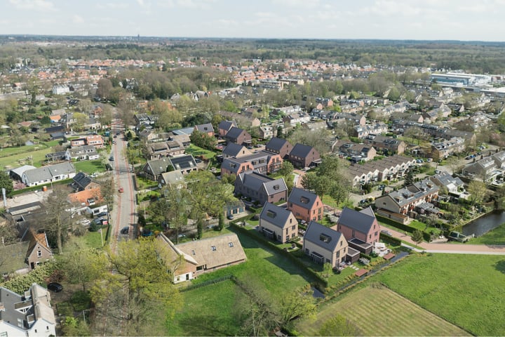 Bekijk foto 40 van Nieuw-Loosdrechtsedijk 87