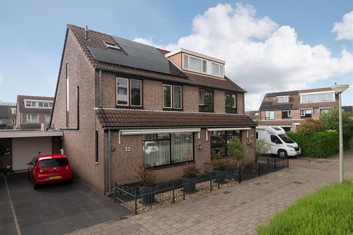 Hermanus M H Coenradistraat 32