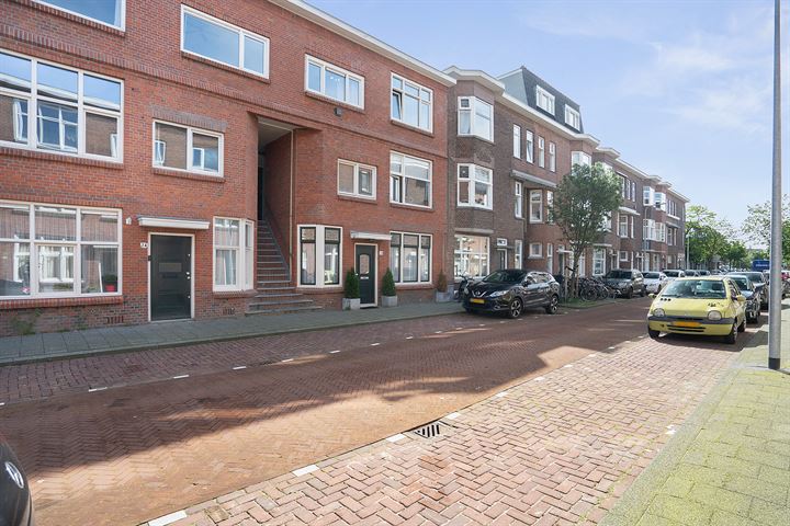 Bekijk foto 33 van Pahudstraat 76