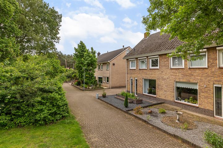 View photo 37 of Molenweg 28