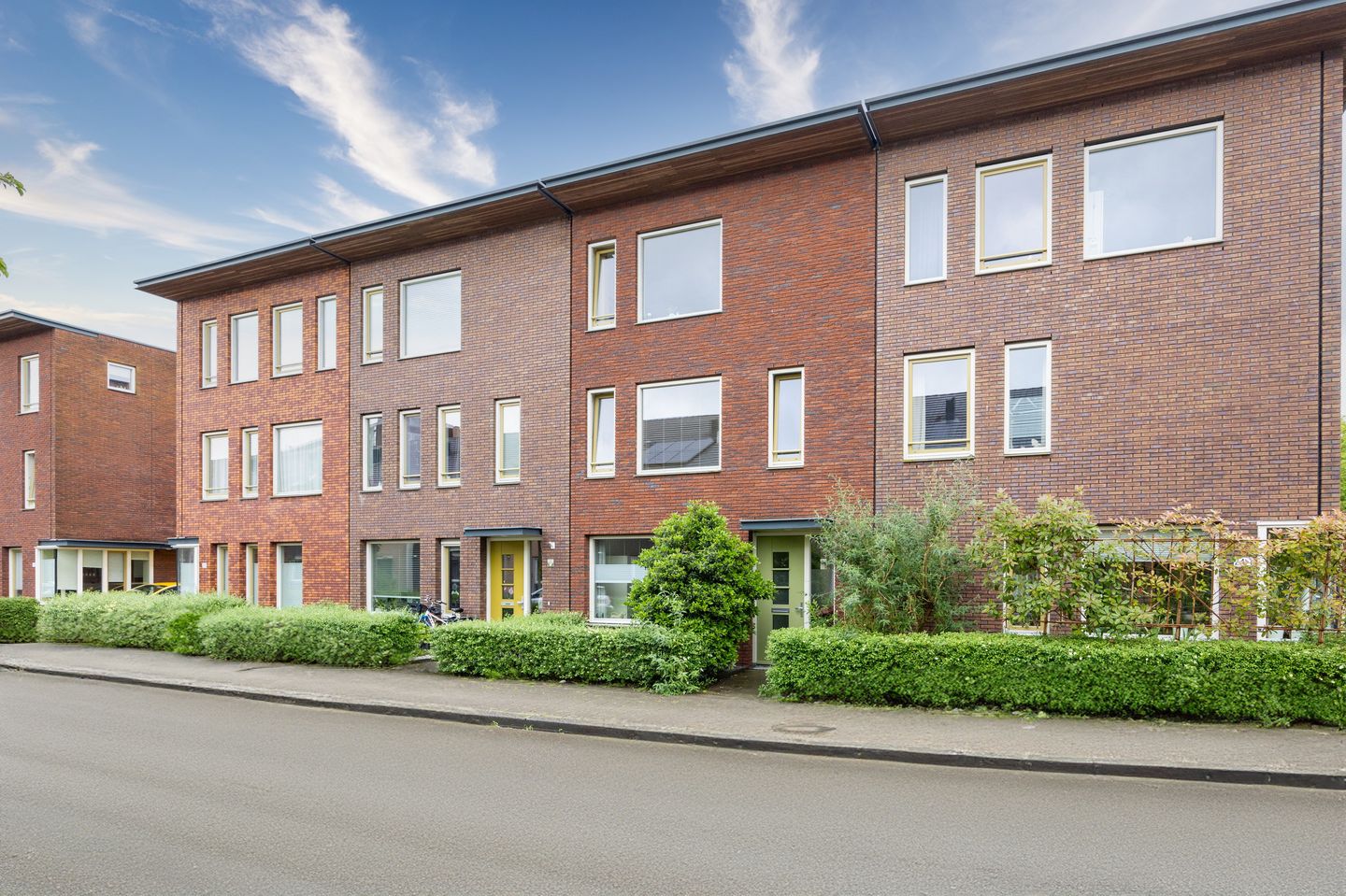 Bekijk foto 1 van Pasteurlaan 24