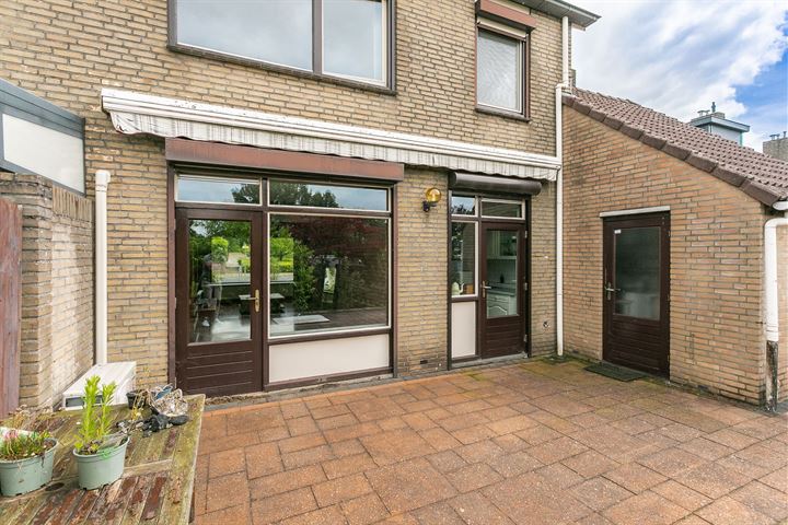 View photo 25 of Servatiusstraat 49