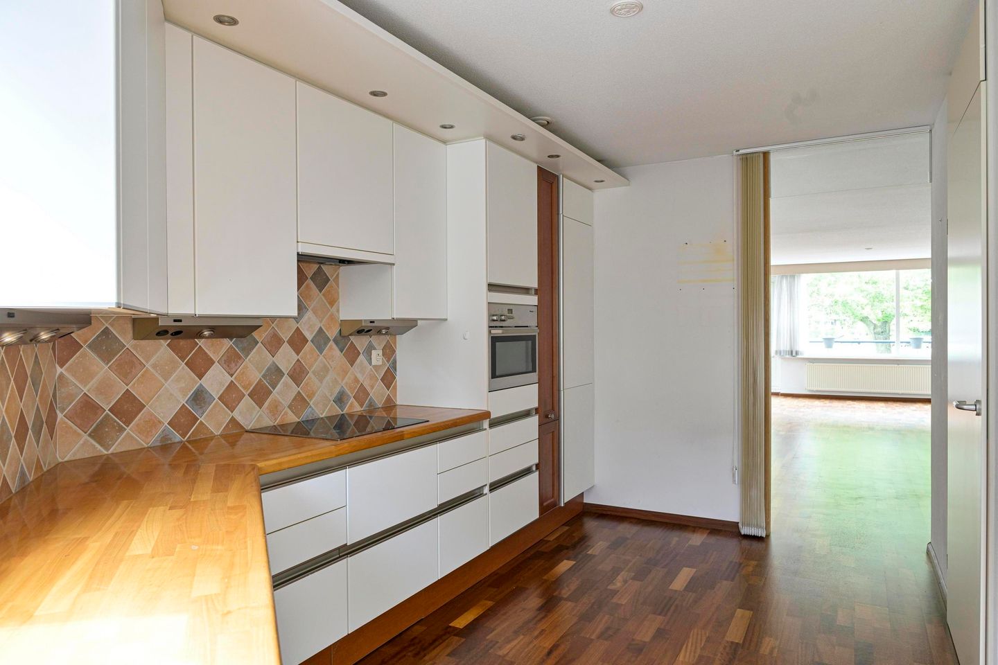 Photo 10 of Merulaweg 1-C