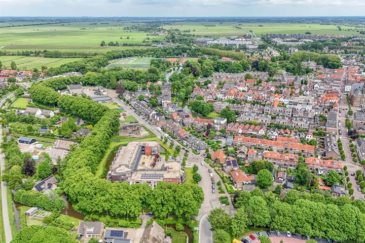 Bekijk foto 40 van Spoorstraat 31