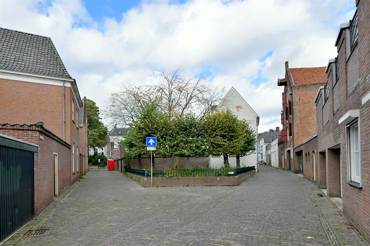 Bekijk foto 34 van Kerkhof 1