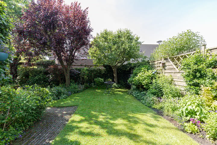 Foto 23 van Zwaluwstraat 43