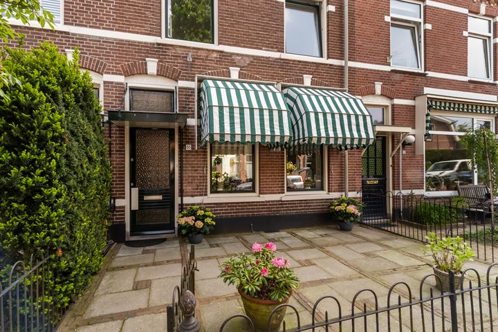 View photo 2 of Chrysantenstraat 55