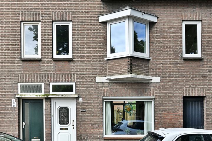 Bekijk foto 2 van Wilgenstraat 79