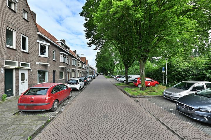 Bekijk foto 3 van Wilgenstraat 79