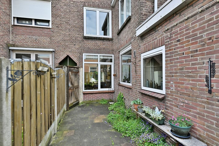 Bekijk foto 30 van Wilgenstraat 79