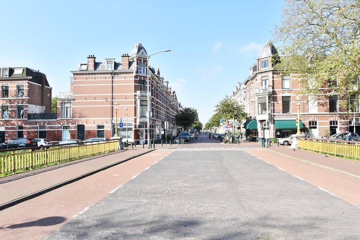 Bekijk foto 32 van Marnixstraat 87