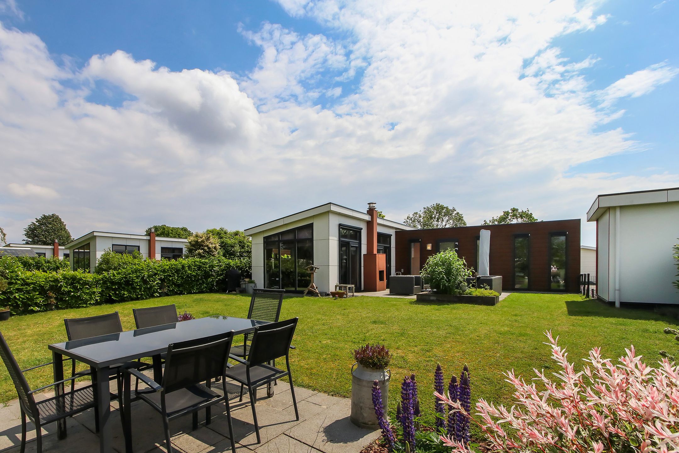 Foto 15 van Rijksstraatweg 186-128