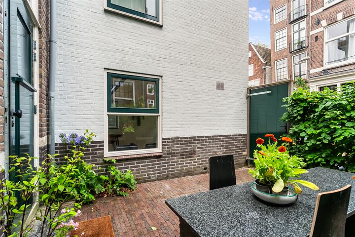 Bekijk foto 2 van Nieuwe Jonkerstraat 62-A