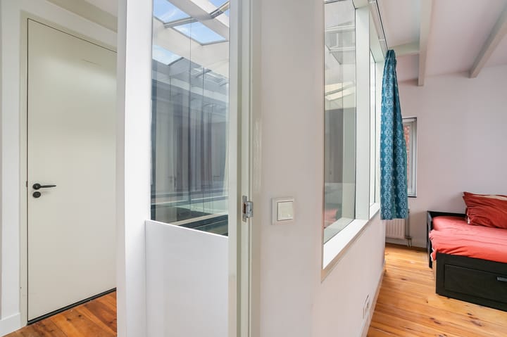 Photo 23 of Nieuwe Jonkerstraat 62-A