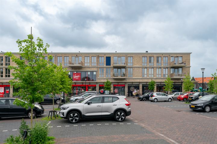 Bekijk foto 31 van Groenlingstraat 52