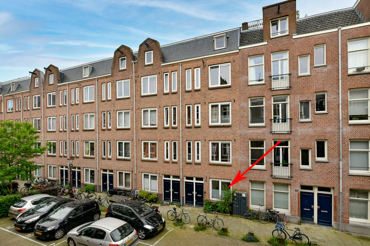 View photo 2 of Van Bossestraat 41-H