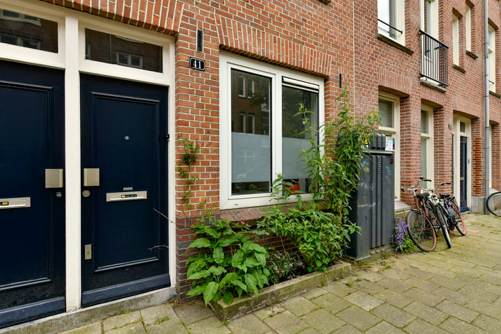 View photo 3 of Van Bossestraat 41-H