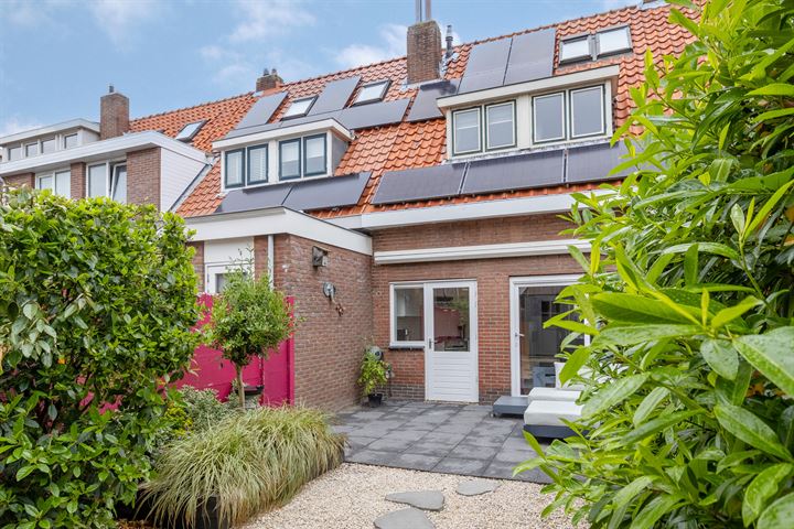 Bekijk foto 16 van Ooievaarstraat 18