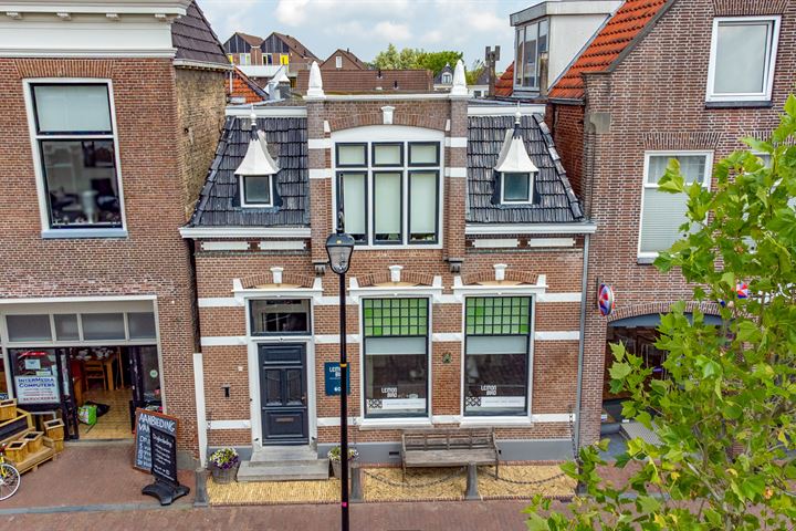 Bekijk foto 1 van Voorstraat 60-A