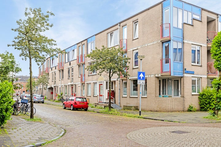 Bekijk foto 1 van Nieuwstraat 108