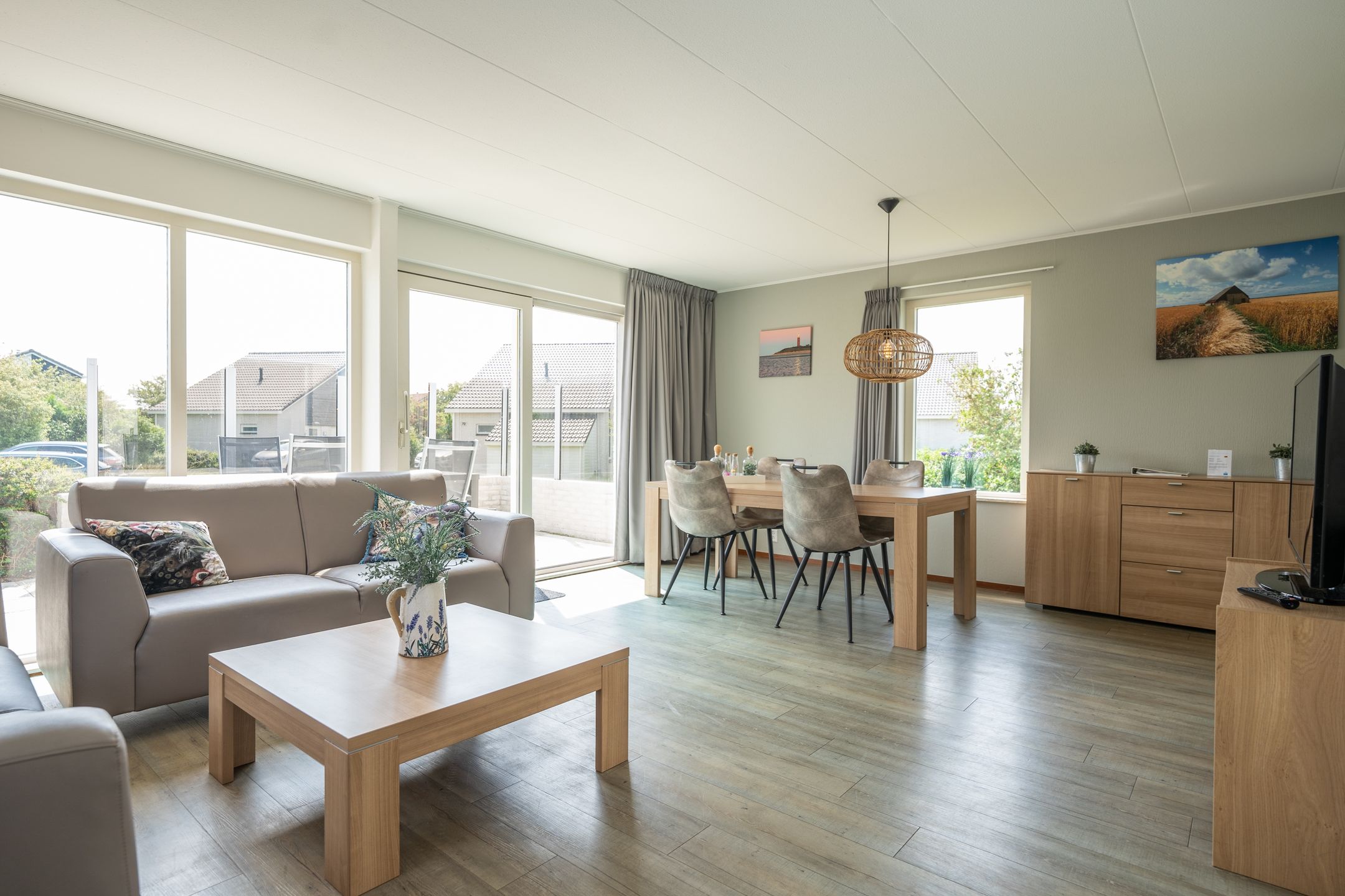 3-bedroom freehold villa in De Koog — photo 3 of 5