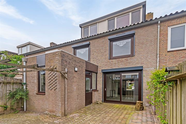 Bekijk foto 31 van Erik de Rodestraat 13