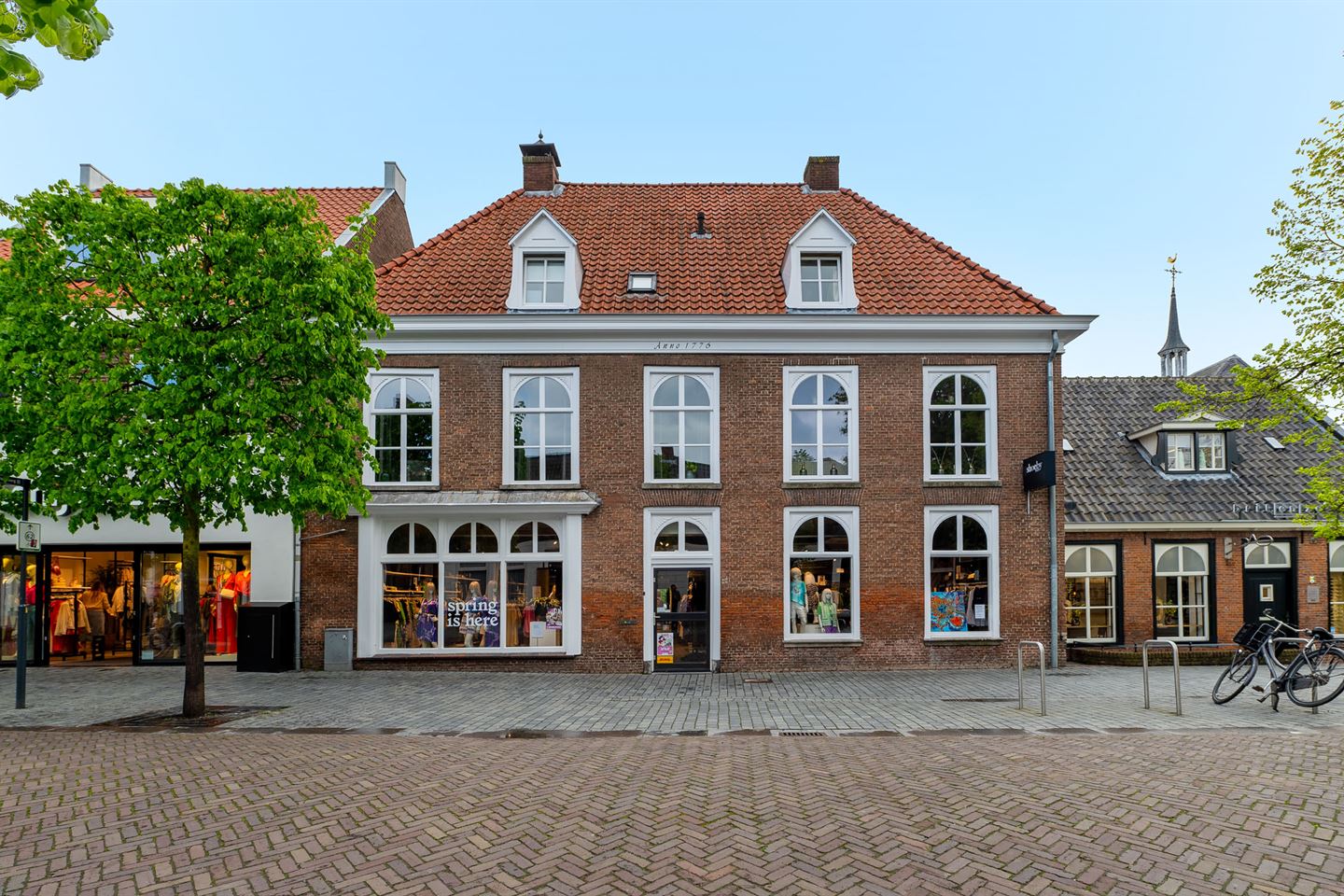 View photo 1 of Hoofdstraat 146