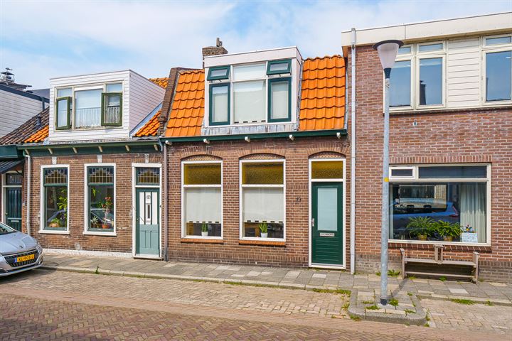 View photo 1 of Jan in 't Veltstraat 19