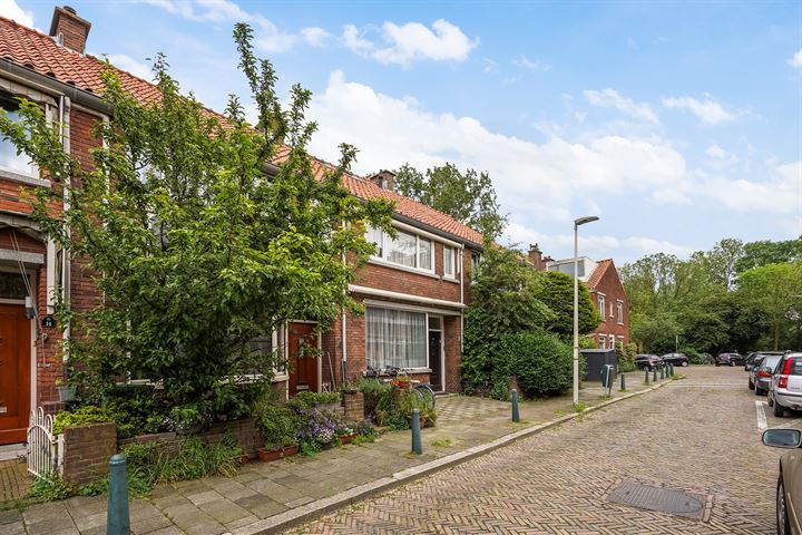 View photo 28 of Bergmannstraat 16