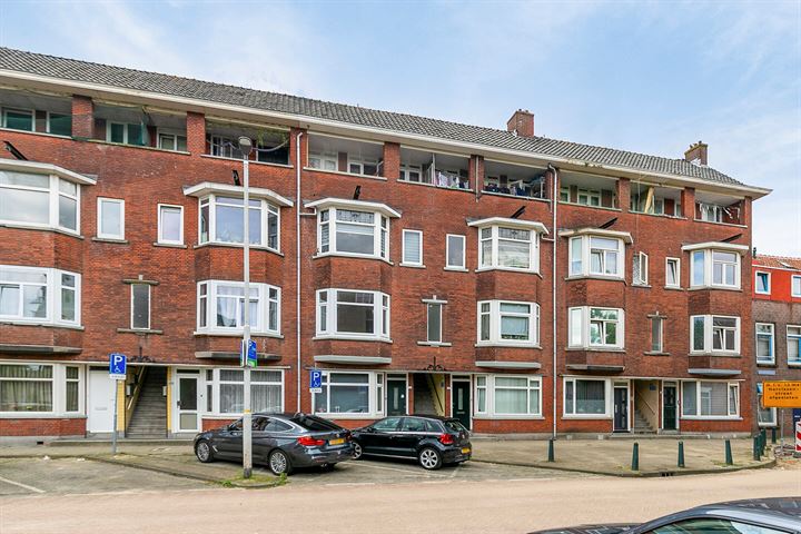 View photo 1 of Narcissenstraat 105-B