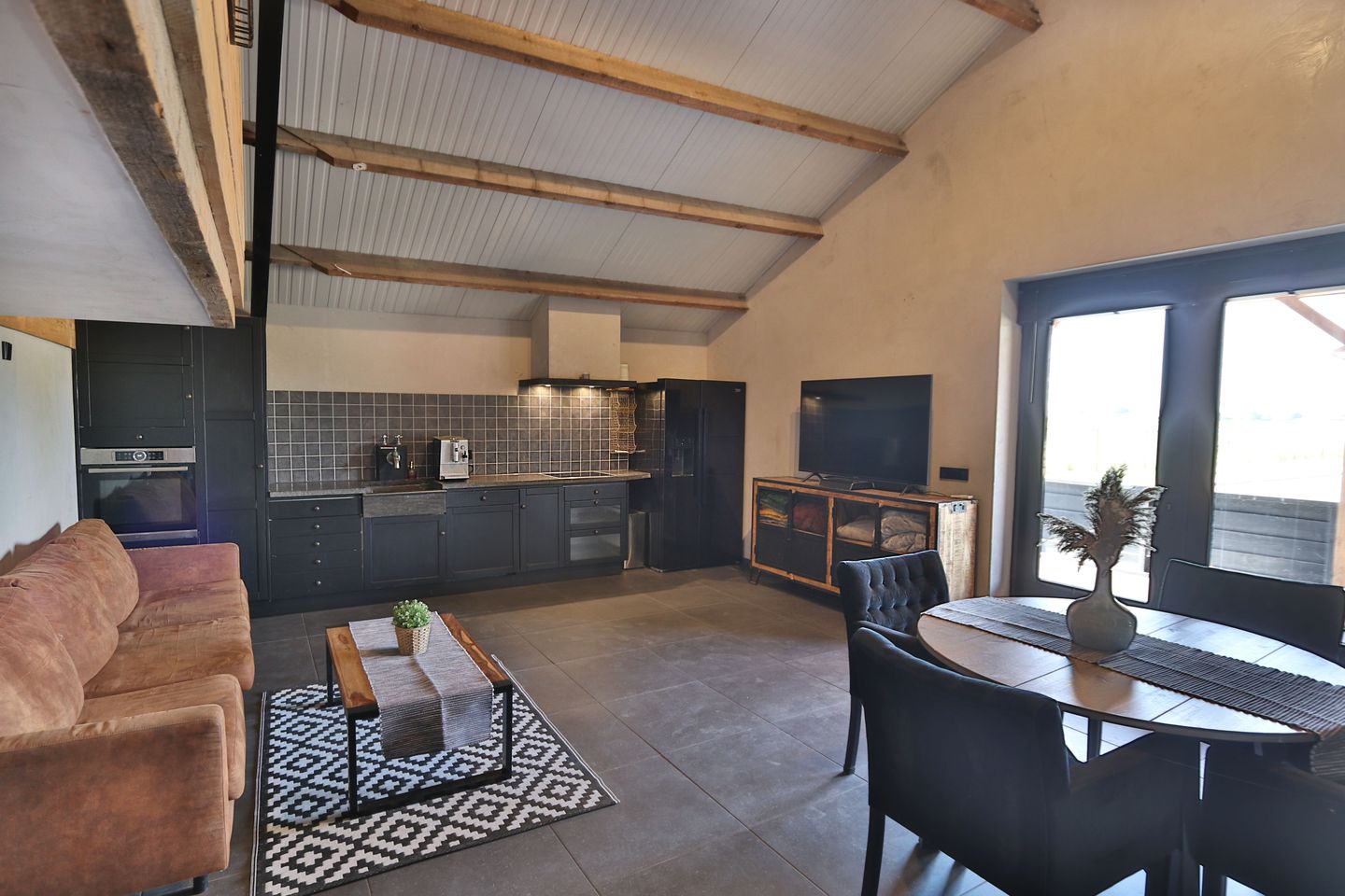 Photo 40 of Vaartweg 32