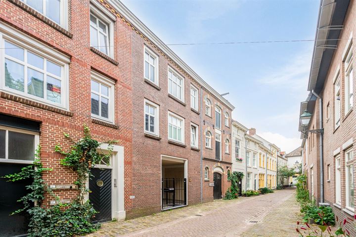 Bekijk foto 25 van Schilderstraat 17-A