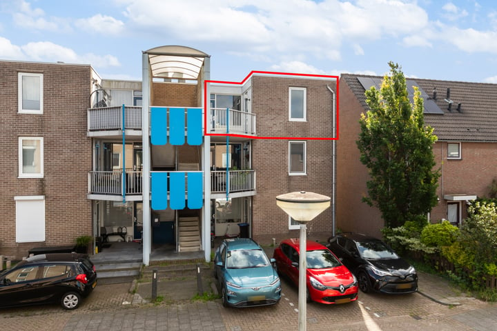 Bekijk foto 1 van van den Boschstraat 16