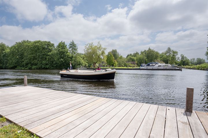 Bekijk foto 4 van Aalsmeerderdijk 230